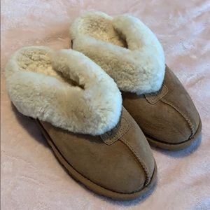 Ugg slippers